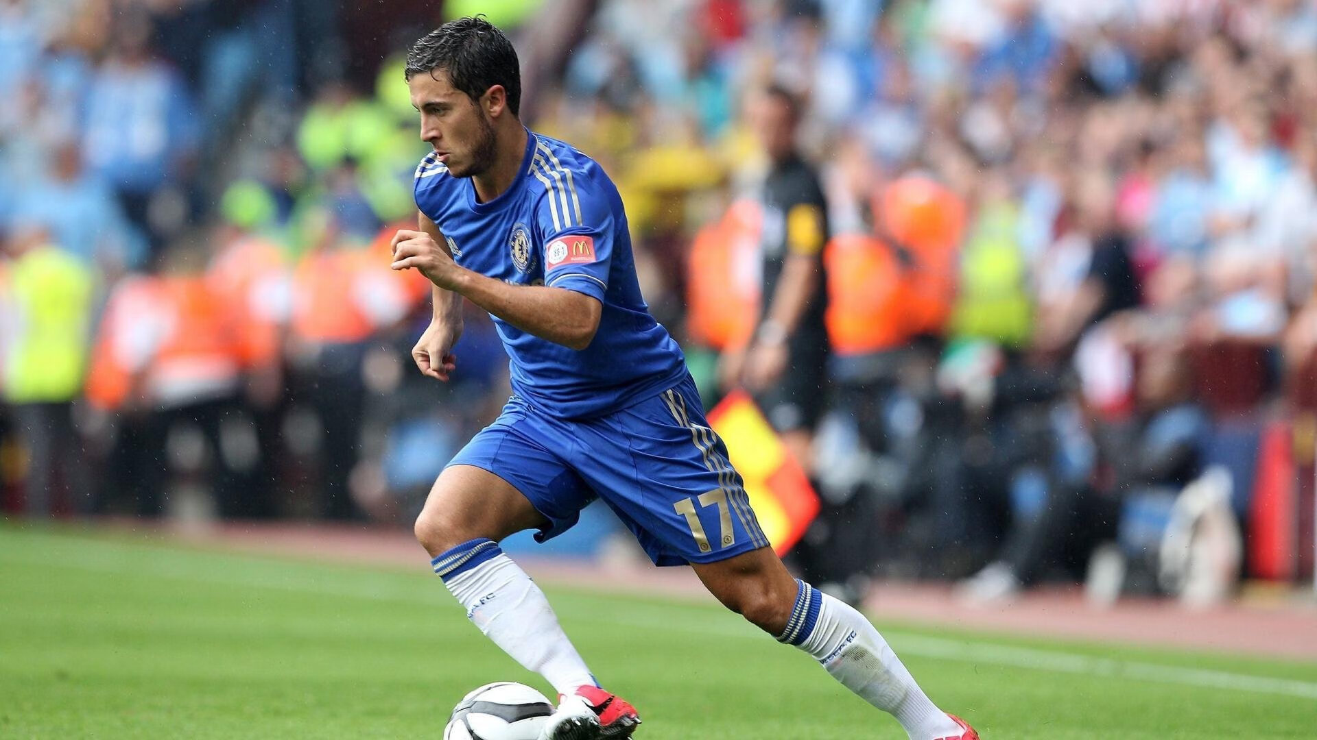 华体会体育网登录-英国队冲线瞬间点燃全场气氛，英国队比赛